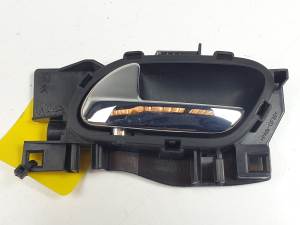 MANETA INTERIOR DELANTERA IZQUIERDA 9683446877 PEUGEOT 3008 (T84) Autodesguaces Alicante
