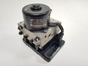 ABS YM212L580BB FORD GALAXY (VY) Autodesguaces Alicante