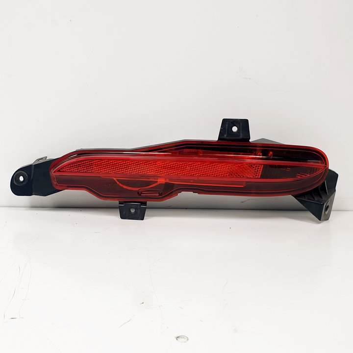 FARO ANTINIEBLA TRASERO IZQUIERDO - J8A216K273AD - LAND ROVER - RANGE ROVER VELAR