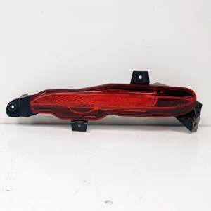 FARO ANTINIEBLA TRASERO IZQUIERDO J8A216K273AD LAND ROVER RANGE ROVER VELAR Autodesguaces Alicante