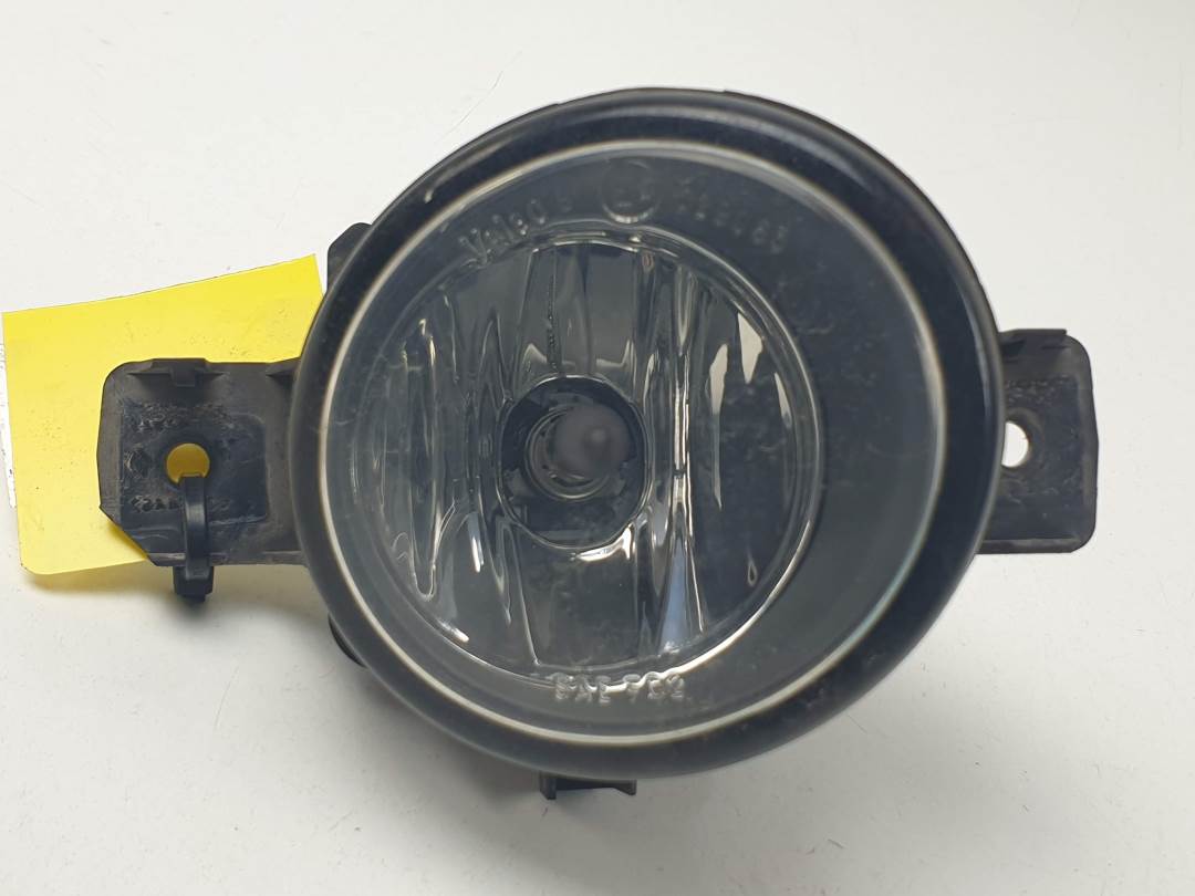 FARO ANTINIEBLA DERECHO - 8200002470 - RENAULT - CLIO II FASE II (B/CB0)