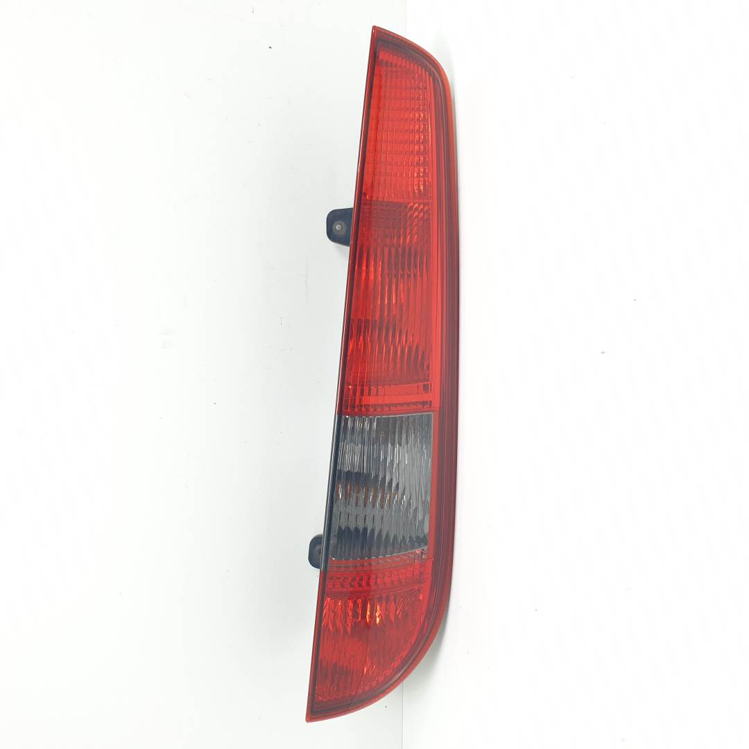 PILOTO TRASERO DERECHO - FORD - FOCUS SPORTBREAK (CAP)