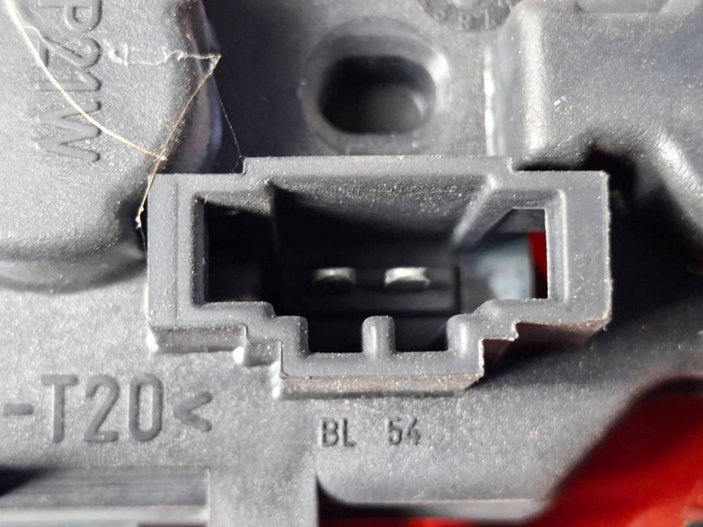 Foto 7 de Piloto Trasero Izquierdo Volkswagen Polo Berlina (6n1) (1994–1999)