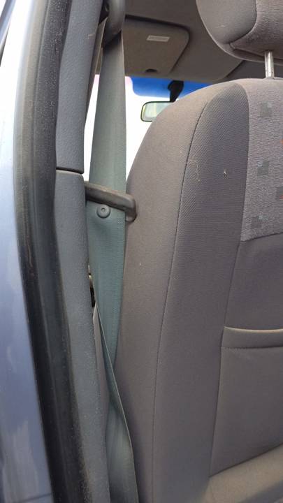 CINTURON SEGURIDAD DELANTERO IZQUIERDO