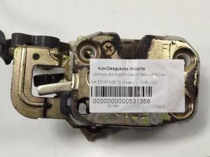 CERRADURA PUERTA DELANTERA DERECHA KIA SPORTAGE (NB) Autodesguaces Alicante