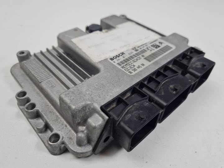 CENTRALITA MOTOR UCE 0281011629 CITROEN C4 COUPE Autodesguaces Alicante