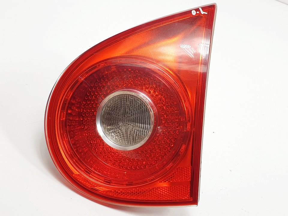 Rückleuchte innen hinten rechts - 1K6945094G - VOLKSWAGEN - GOLF V BERLINA (1K1)