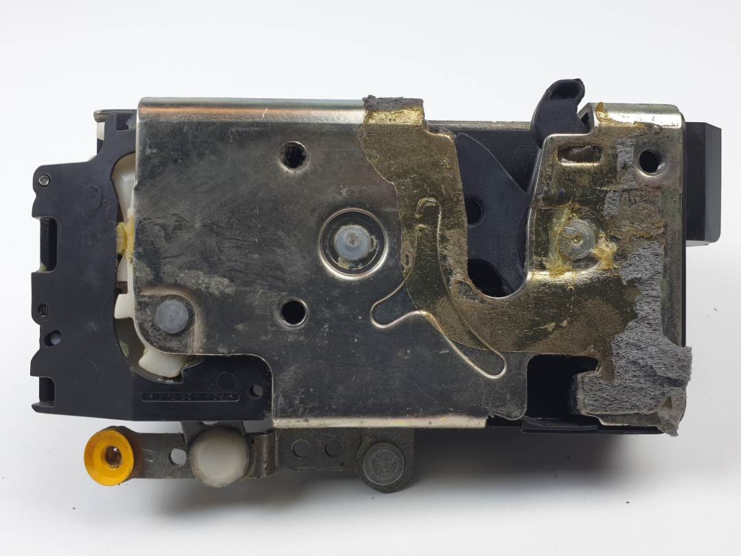 CERRADURA PUERTA TRASERA DERECHA - FORD - FUSION (CBK)