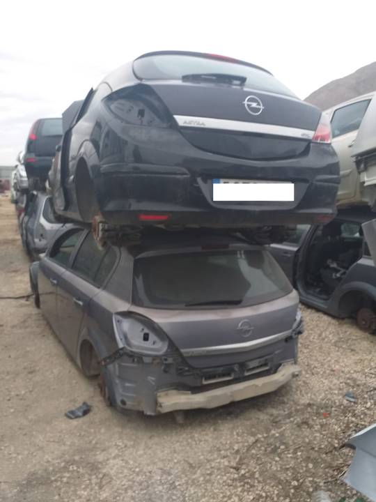 Imagen del vehículo OPEL ASTRA H BERLINA
