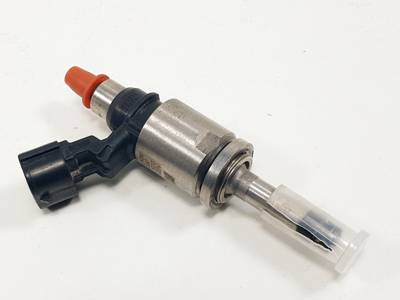 INYECTOR H8201141604 RENAULT MEGANE III BERLINA 5P Autodesguaces Alicante