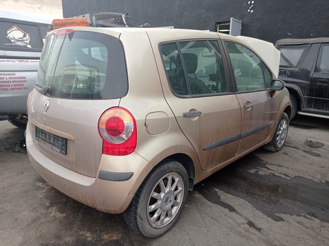 RENAULT MODUS (2004 - 2008)
