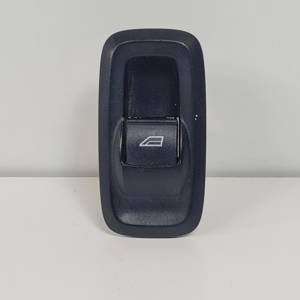 MANDO ELEVALUNAS DELANTERO DERECHO 8A6T14529AA FORD FIESTA (CB1) Autodesguaces Alicante