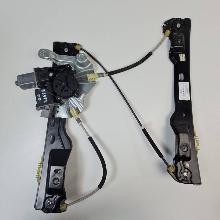 ELEVALUNAS DELANTERO DERECHO 13350759 OPEL ASTRA J LIM. Autodesguaces Alicante