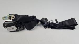 CINTURON SEGURIDAD DELANTERO IZQUIERDO 607718000 MERCEDES CLASE A (W169) Autodesguaces Alicante