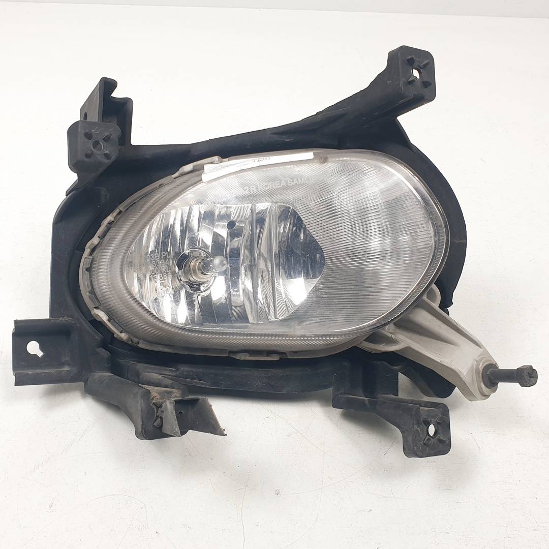FARO ANTINIEBLA DERECHO - 92202A2R - KIA - CEE'D (JD)