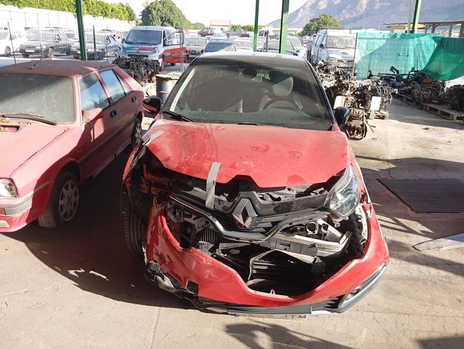 Imagen del vehículo RENAULT CAPTUR