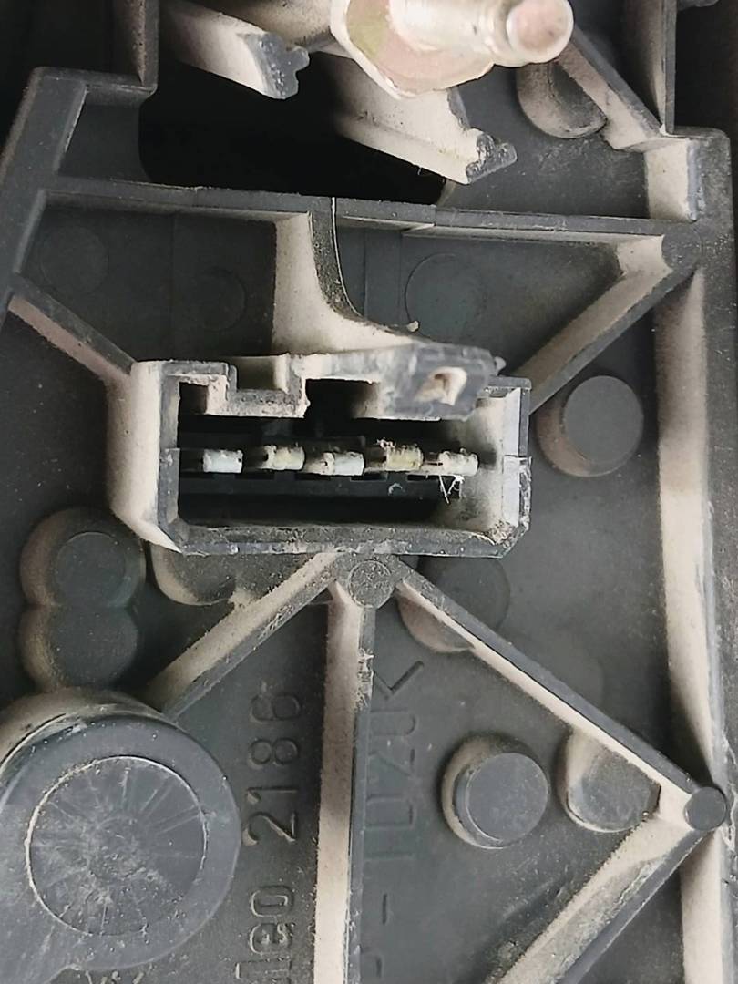 Foto 4 de Piloto Trasero Derecho Peugeot 106 (s1) (1991–1996)