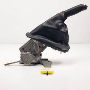 PALANCA FRENO DE MANO RENAULT MEGANE III COUPE Autodesguaces Alicante