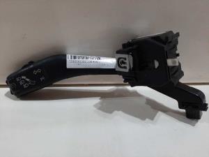 MANDO INTERMITENTES SEAT TOLEDO (5P2) Autodesguaces Alicante