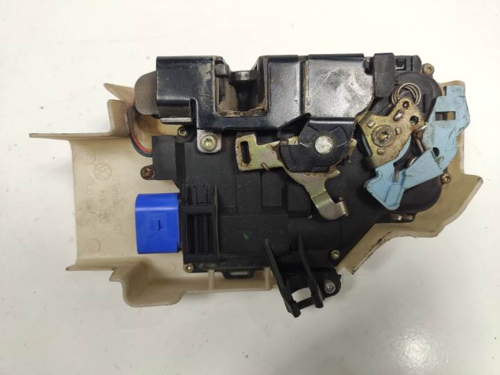 CERRADURA PUERTA DELANTERA IZQUIERDA 7L0837089 VOLKSWAGEN TOUAREG (7LA) Autodesguaces Alicante