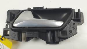 MANETA INTERIOR DELANTERA IZQUIERDA 98000001VV OPEL CROSSLAND X Autodesguaces Alicante