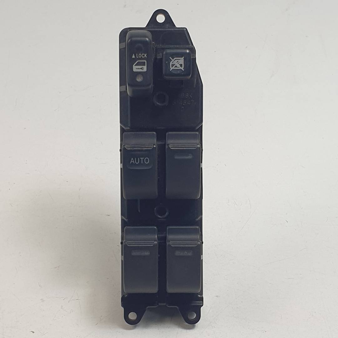 MANDO ELEVALUNAS DELANTERO IZQUIERDO - 8482047050 - TOYOTA - PRIUS (NHW20)