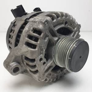 ALTERNADOR 0121615014 VOLVO C70 CABRIOLET Autodesguaces Alicante