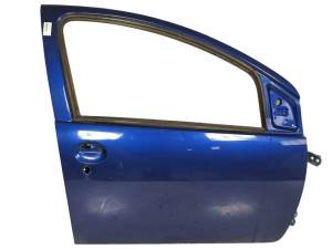 PUERTA DELANTERA DERECHA TOYOTA AYGO (KGB/WNB) Autodesguaces Alicante
