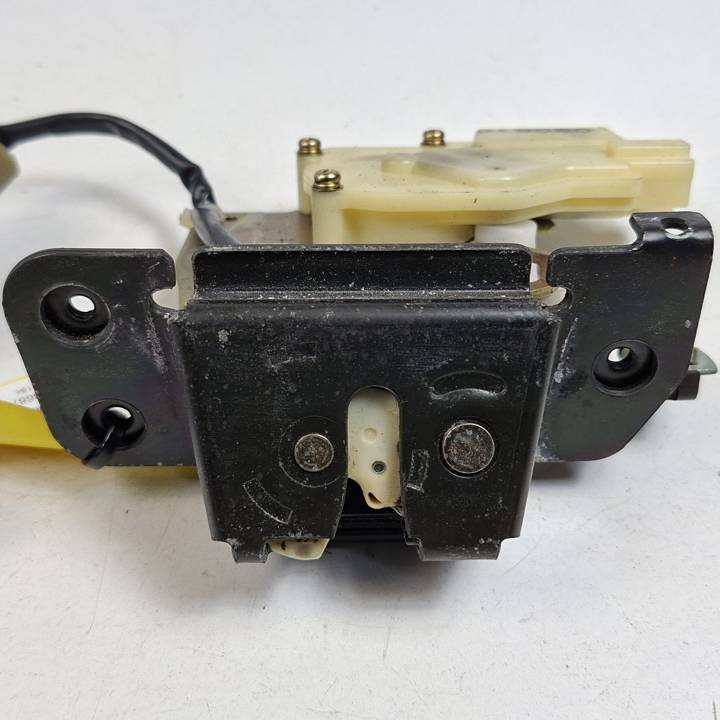 CERRADURA MALETERO / PORTON HONDA STREAM (RN1/3) Autodesguaces Alicante