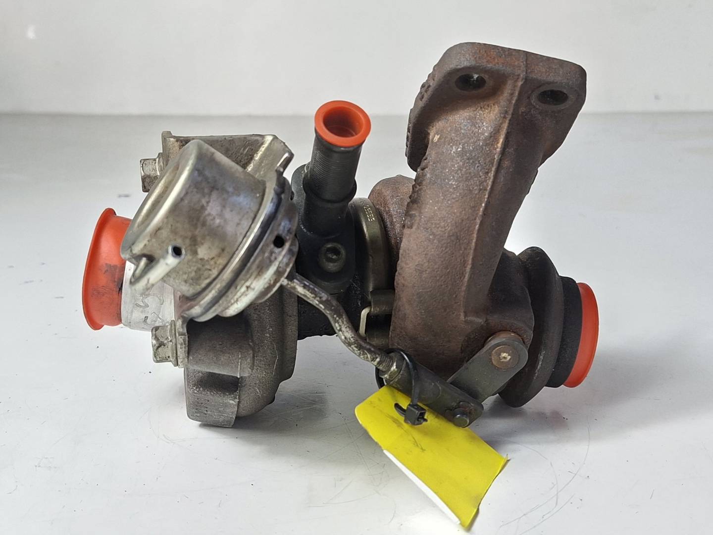 Foto 4 de Turbocompresor Citroen C4 Berlina (2004–2010)