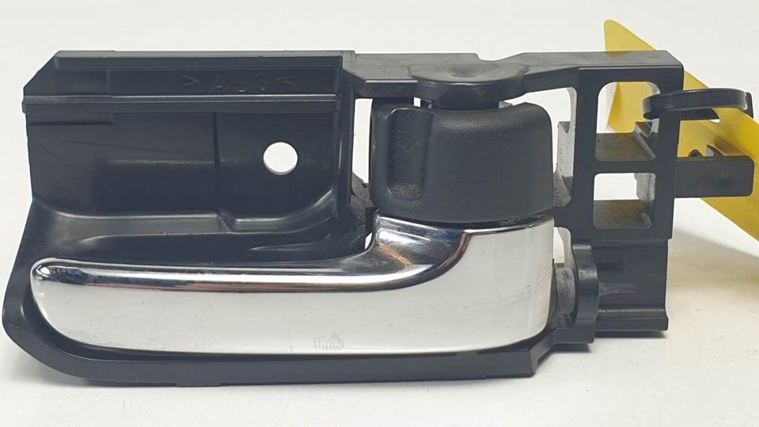 MANETA INTERIOR DELANTERA DERECHA - TOYOTA - COROLLA VERSO (E12)