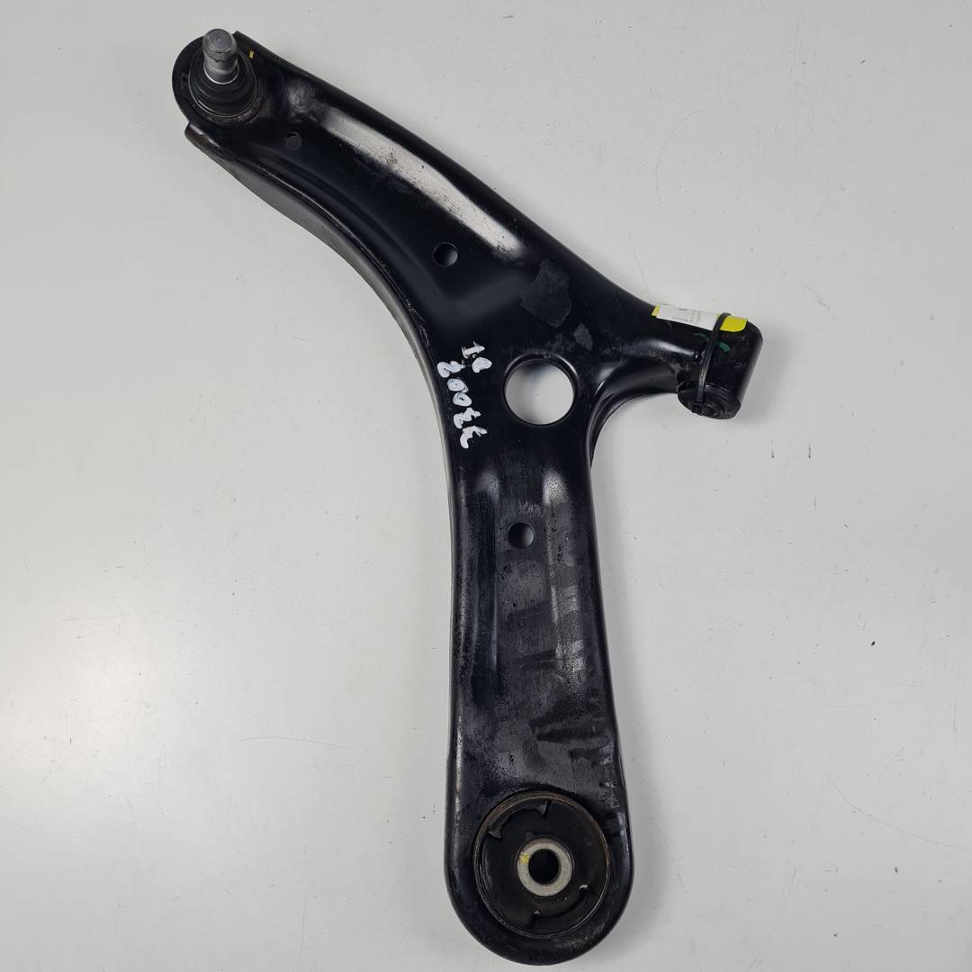 BRAZO SUSPENSION INFERIOR DELANTERO IZQUIERDO - HYUNDAI - I10 (IA)