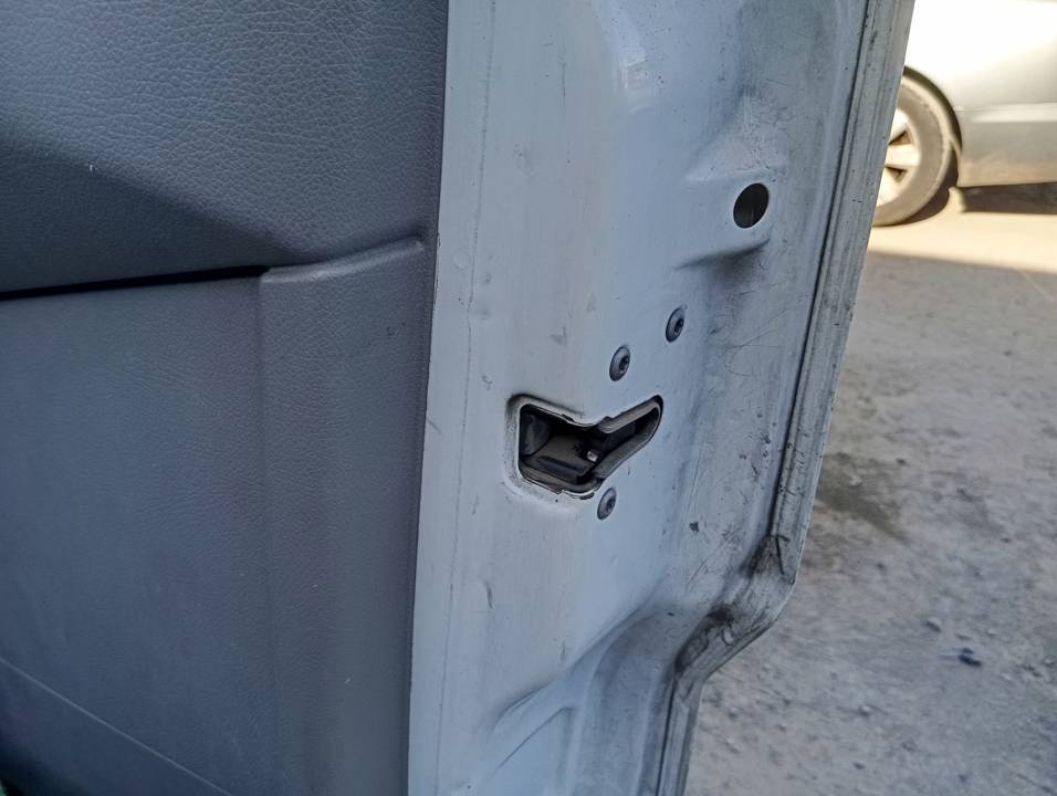 CERRADURA PUERTA DELANTERA DERECHA