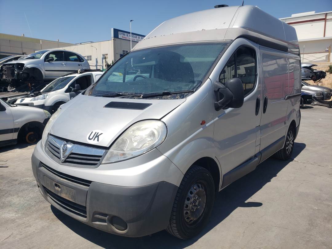 OPEL VIVARO (2001 - 2006)