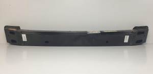 REFUERZO PARAGOLPES DELANTERO 5202106030 TOYOTA VENZA (AV10) Autodesguaces Alicante