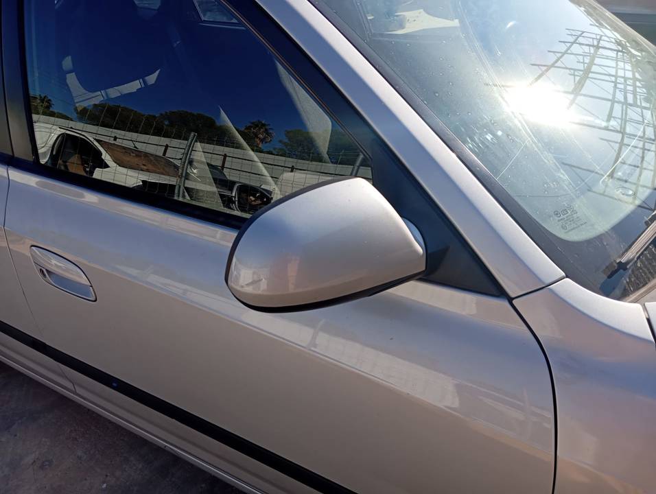 RETROVISOR DERECHO