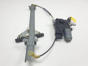 ELEVALUNAS DELANTERO DERECHO 400846C NISSAN NAVARA PICK-UP (D40M) Autodesguaces Alicante