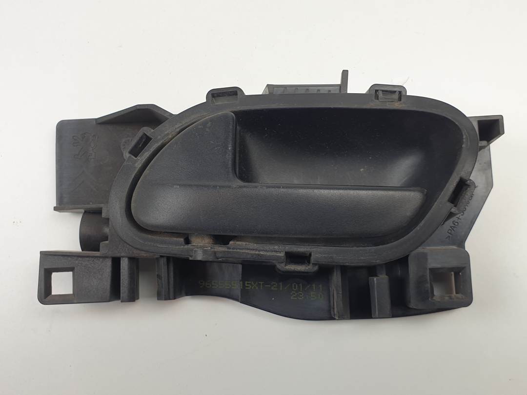 MANETA INTERIOR DELANTERA IZQUIERDA - 96555515XT - PEUGEOT - PARTNER KASTEN (B9)