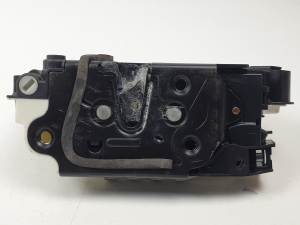 CERRADURA PUERTA TRASERA IZQUIERDA 5N0839015G VOLKSWAGEN TIGUAN (5N2) Autodesguaces Alicante