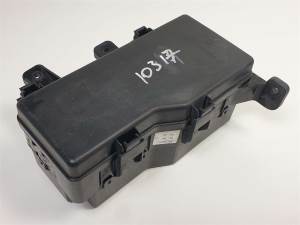 CAJA RELES / FUSIBLES 912034H110 HYUNDAI H1 Autodesguaces Alicante