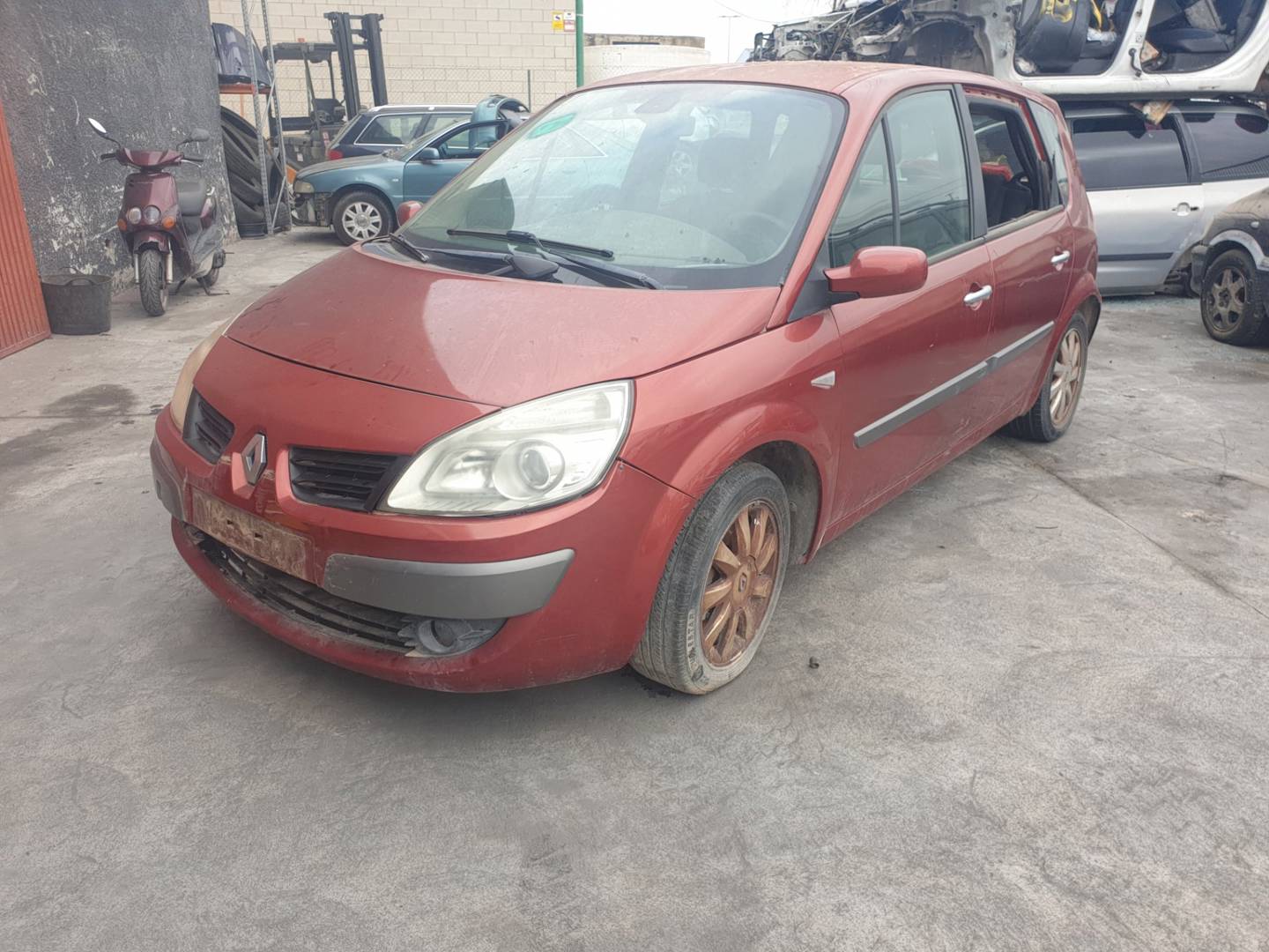 RENAULT SCENIC II (X84,JM) (2003 - 2009)