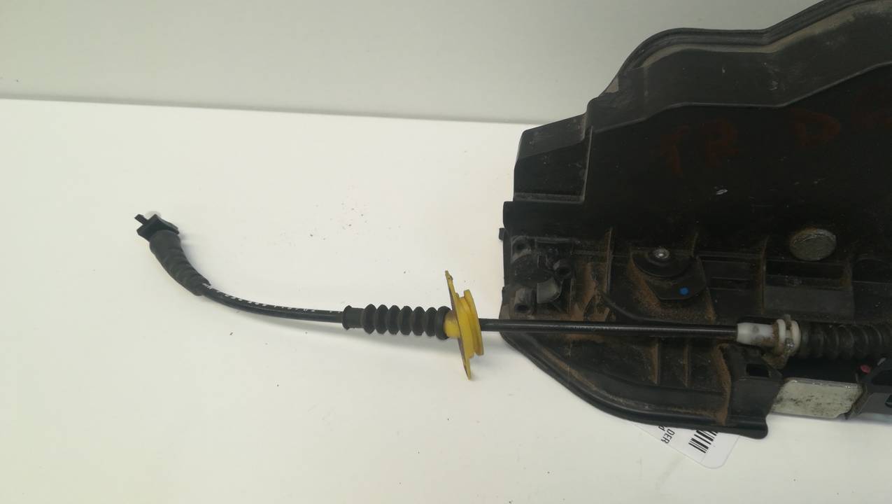 CERRADURA PUERTA TRASERA DERECHA