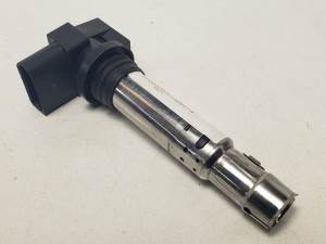 BOBINA ENCENDIDO 0986221023 SEAT IBIZA (6L1) Autodesguaces Alicante