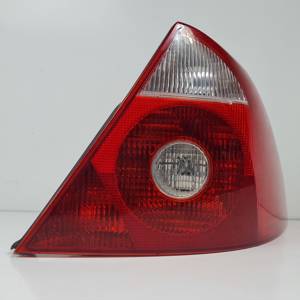 PILOTO TRASERO DERECHO 3S7113404A FORD MONDEO BERLINA (GE) Autodesguaces Alicante