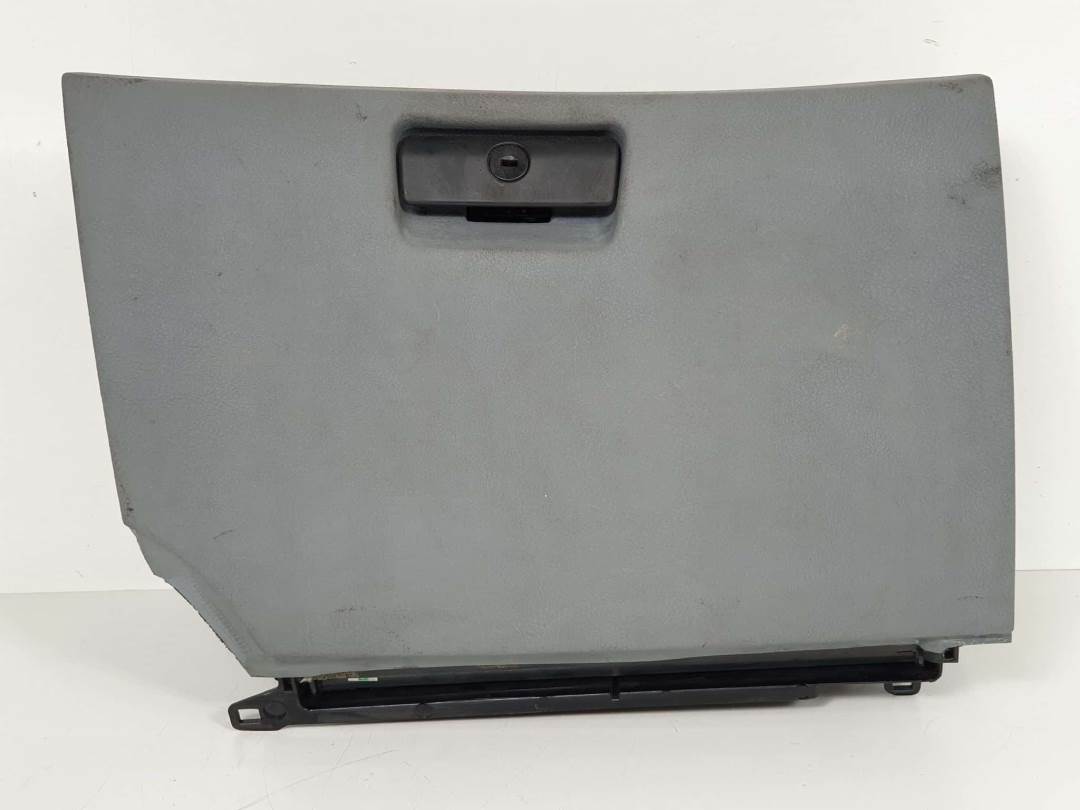 GUANTERA - 826418311 - BMW - X5 (E53)