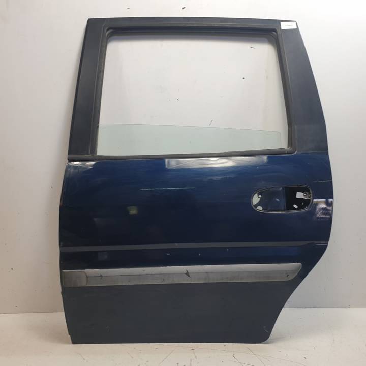 PUERTA TRASERA IZQUIERDA HYUNDAI MATRIX (FC) Autodesguaces Alicante