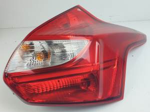 PILOTO TRASERO DERECHO BM5113404A FORD FOCUS LIM. (CB8) Autodesguaces Alicante