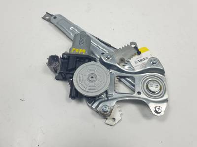 ELEVALUNAS TRASERO IZQUIERDO 827301FA0A NISSAN JUKE (F15) Autodesguaces Alicante