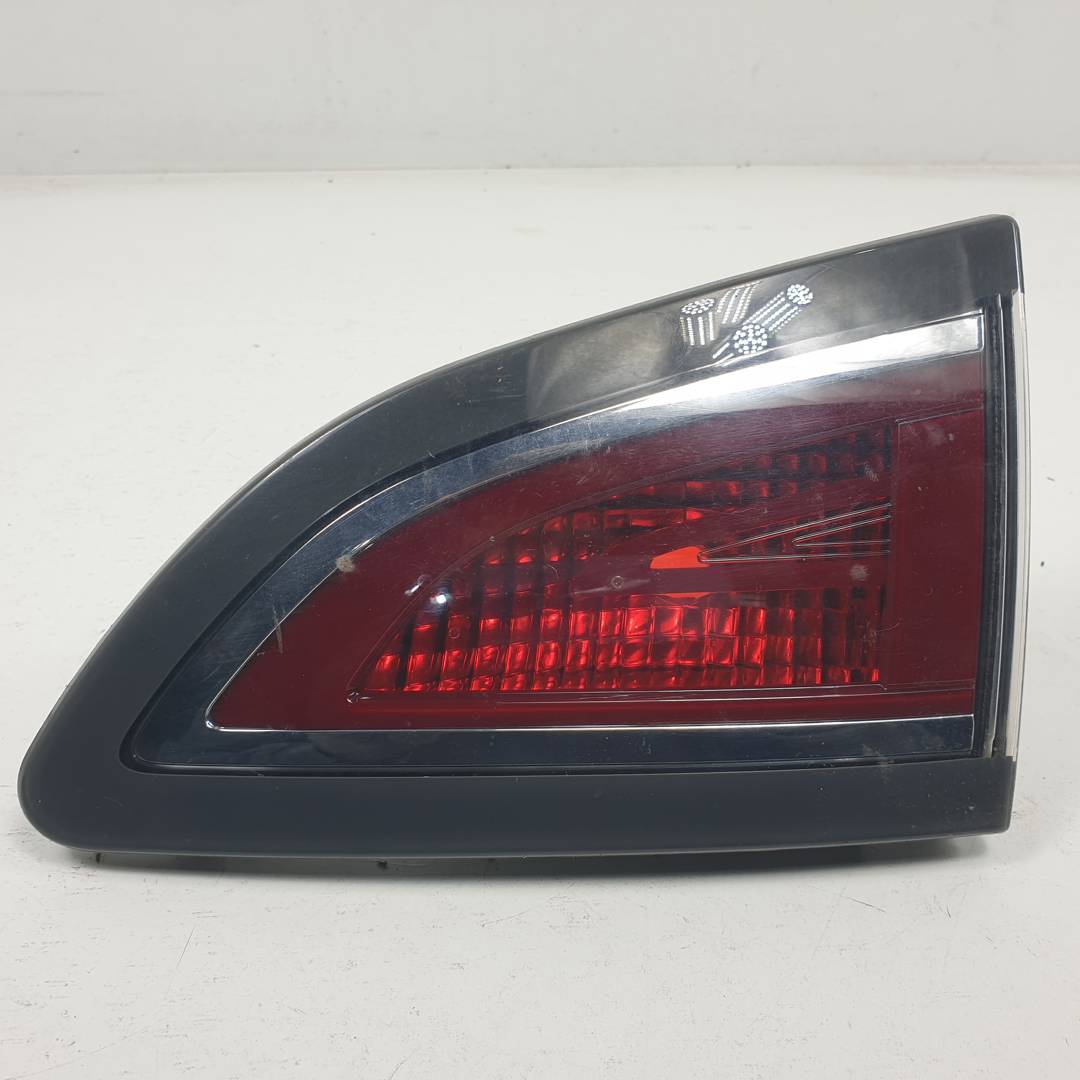 PILOTO TRASERO DERECHO INTERIOR - 265507464R - RENAULT - SCENIC III (JZ)