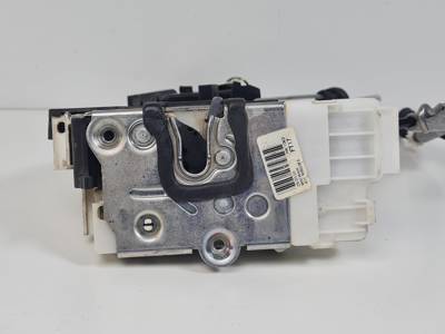 CERRADURA PUERTA TRASERA DERECHA A1699992999 MERCEDES CLASE B (W245) Autodesguaces Alicante